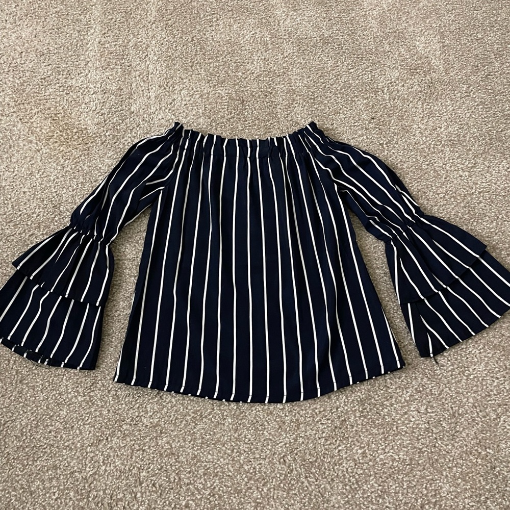 Off shoulder striped top, size Small-Medium!